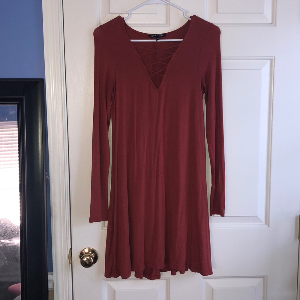 Express crisscross low cut cut long sleeve dress